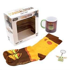 Star Wars Mandalorian Gift Set Bundle Baby Yoda The Child Mug Sock Keychain